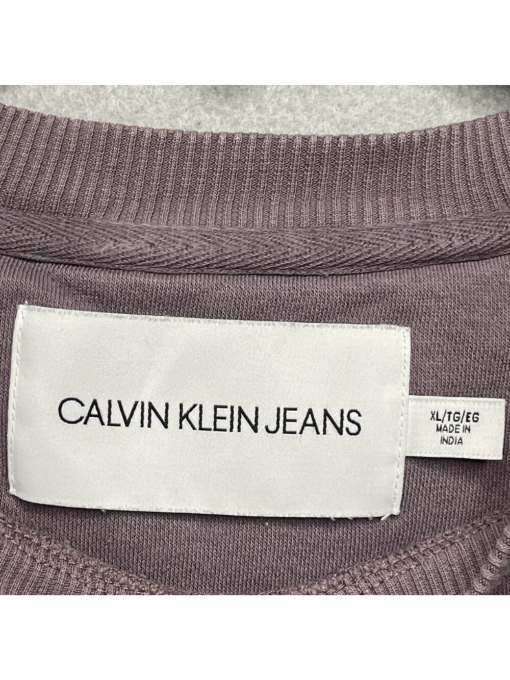 Calvin Klein Jeans Logo Sweatshirt Purple XL Cotton Blend Crewneck - Picture 3 of 7